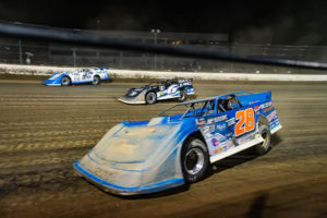 Dennis Erb Jr. races on the bottom at Eldora