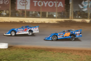 Brandon Sheppard and Garrett Smith battle