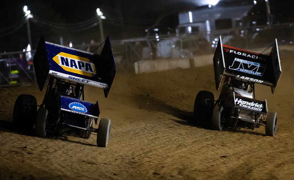 Brad Sweet leads Kyle Larson
