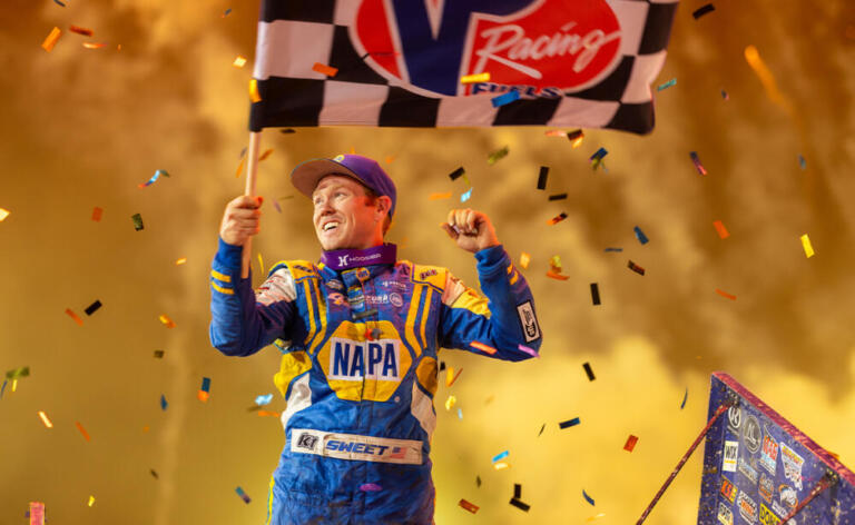 TASTE OF SWEET VICTORY: Brad Sweet Roars to the Win in Sage Fruit Skagit Nationals Finale