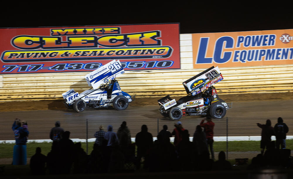 Zeb Wise races ahead of Lance Decease