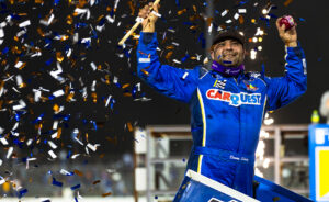 Donny Schatz celebrates I-55 win with a wing dance
