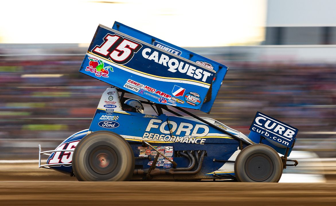 Donny Schatz driving the Tony Stewart/Curb Agajanian Racing #15