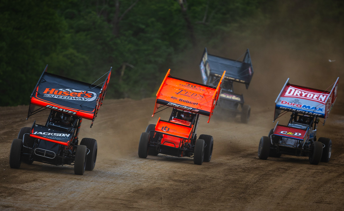 David Gravel, Giovanni Scelzi, and Logan Schuchart race at Atomic Speedway