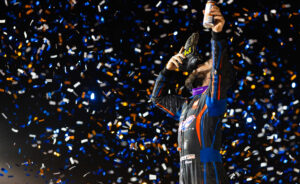 James McFadden celebrates his BAPS victory with a shoey
