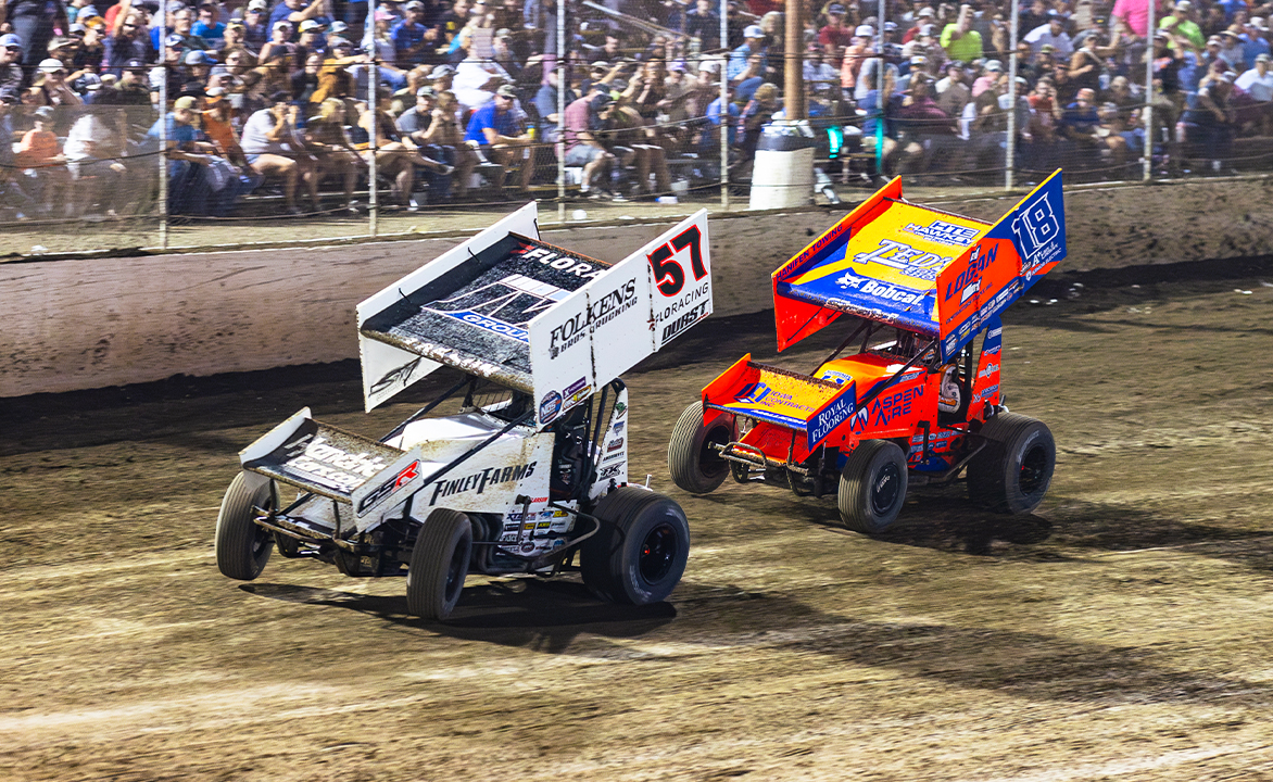 UNDEFEATED IRONMAN: Kyle Larson Drives From 12th for I-55 Weekend