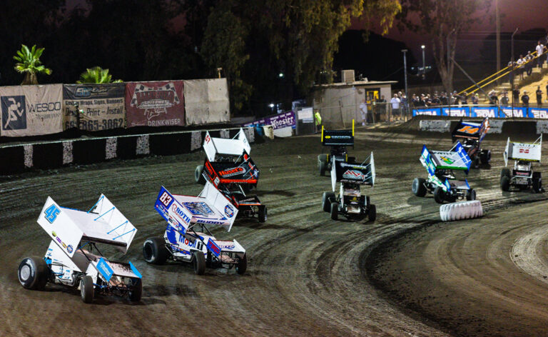 The World of Outlaws NOS Energy Drink Sprint Cars take the green flag for a Heat Race