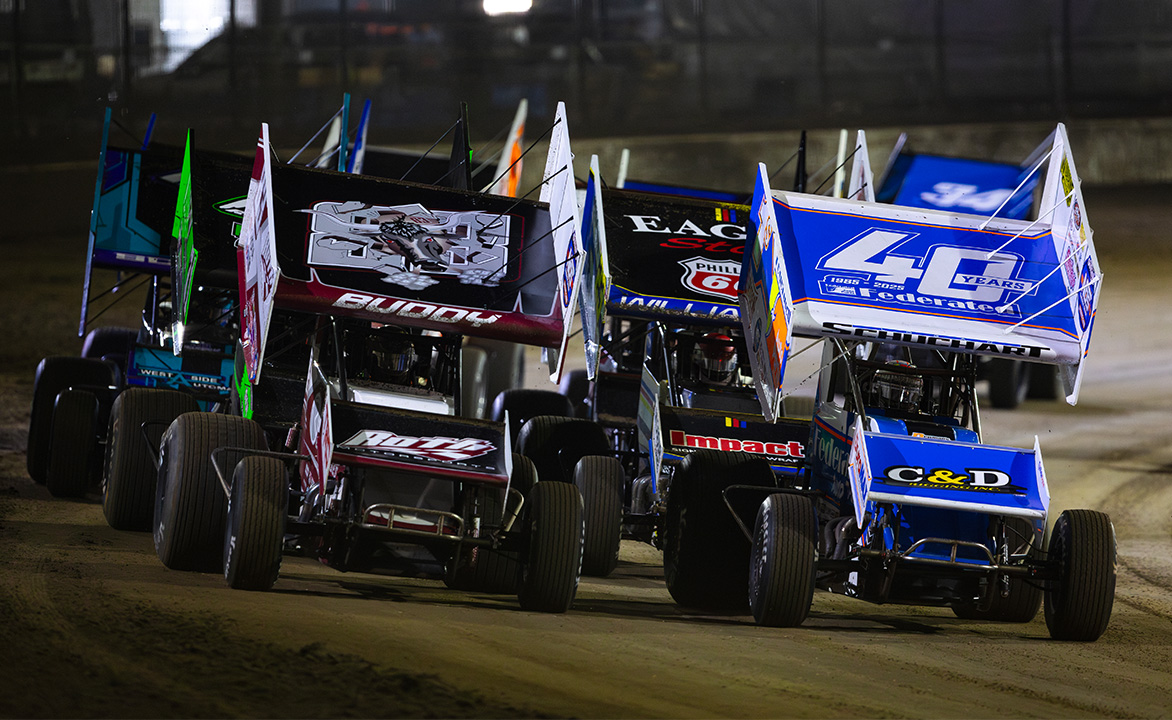 1 MONTH ALERT: World of Outlaws Bringing Greatest Show on Dirt Back to ...