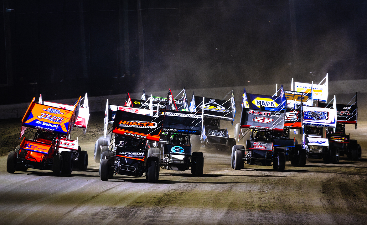 Sprint Cars racing at Volusia Speedway Park