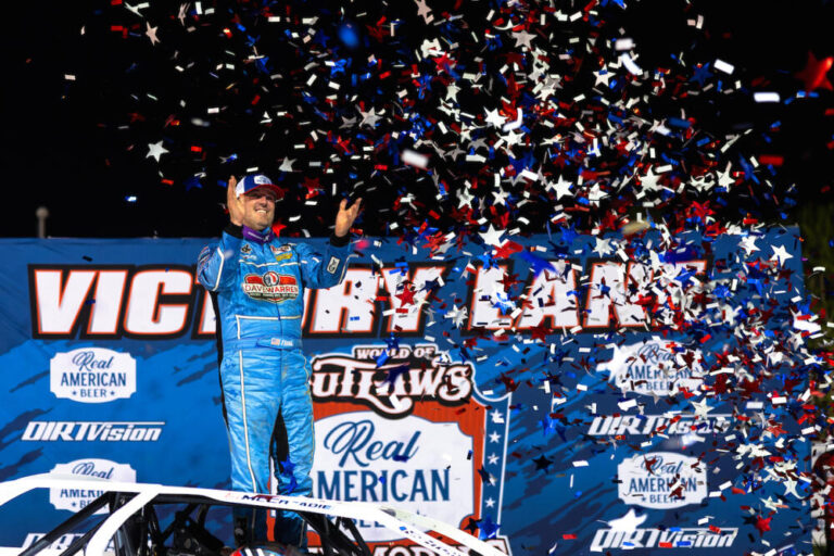 McCreadie Returns to Victory Lane in Dominant Fashion at Raceway 7