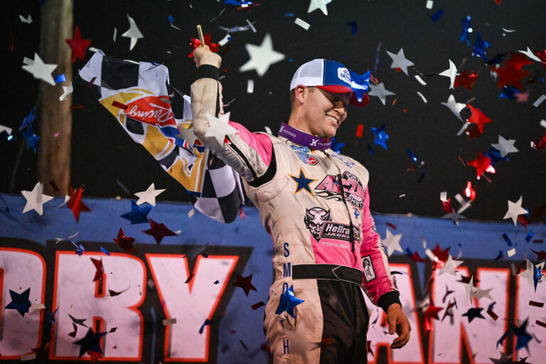 Pierce Fends Off Gustin for First I-55 World of Outlaws Victory