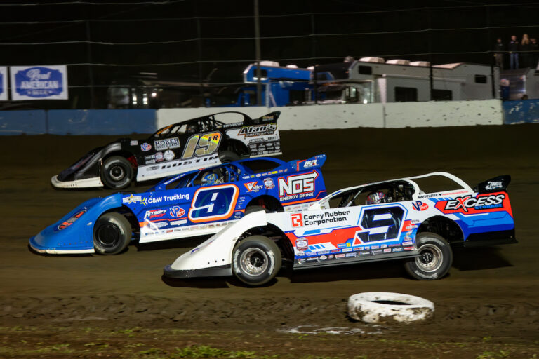 Unprecedented Paydays Highlight World of Outlaws Summer of Money