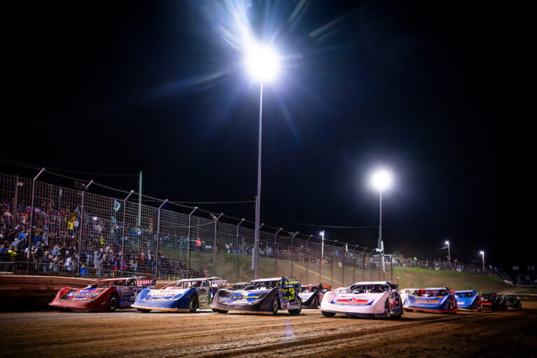 WHAT TO WATCH FOR: World of Outlaws Kickstart Summer with Stops at I-55, Independence