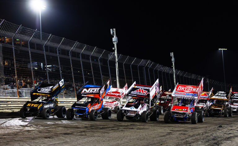 World of Outlaws Four-Wide Salute at Knoxville