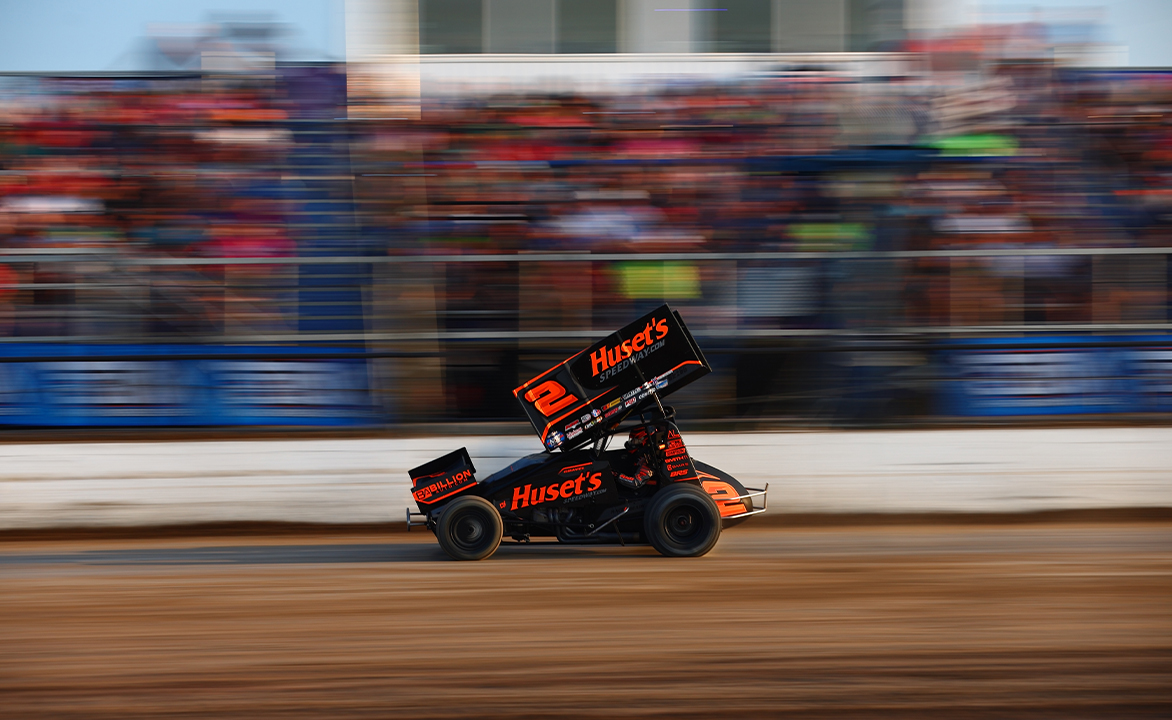 David Gravel racing at Weedsport Speedway