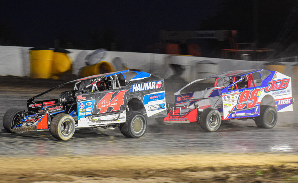 Stewart Friesen races Jimmy Phelps at Weedsport Speedway