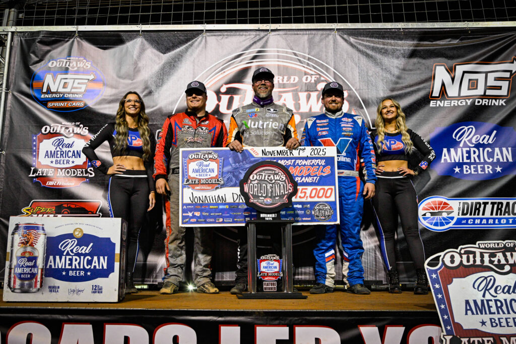 Charlotte Friday podium