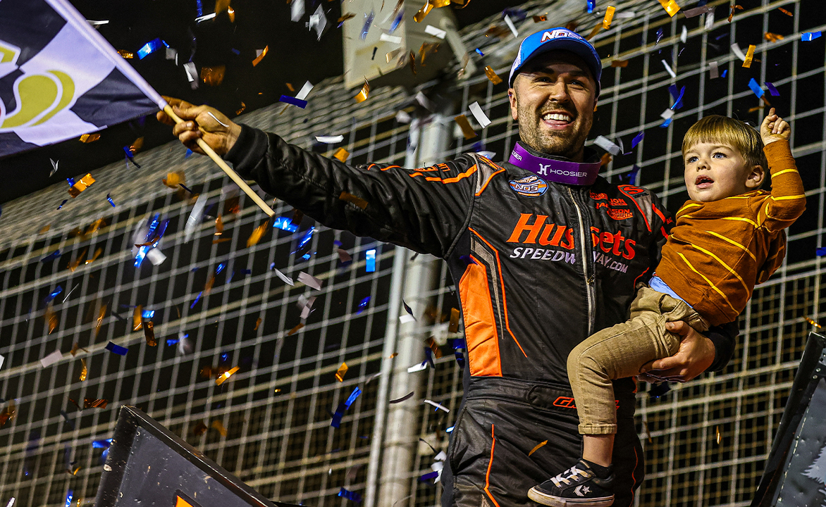 David Gravel celebrates with his son Levi