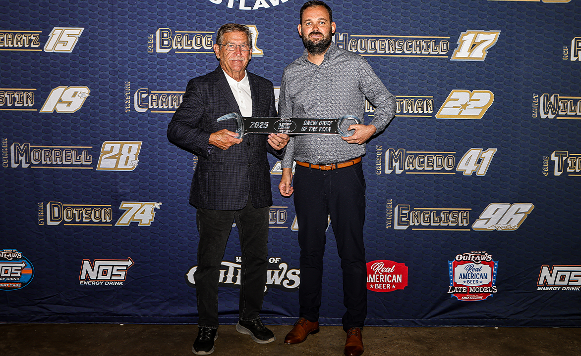Dylan Buswell being presented the Crew Chief of the Year Award