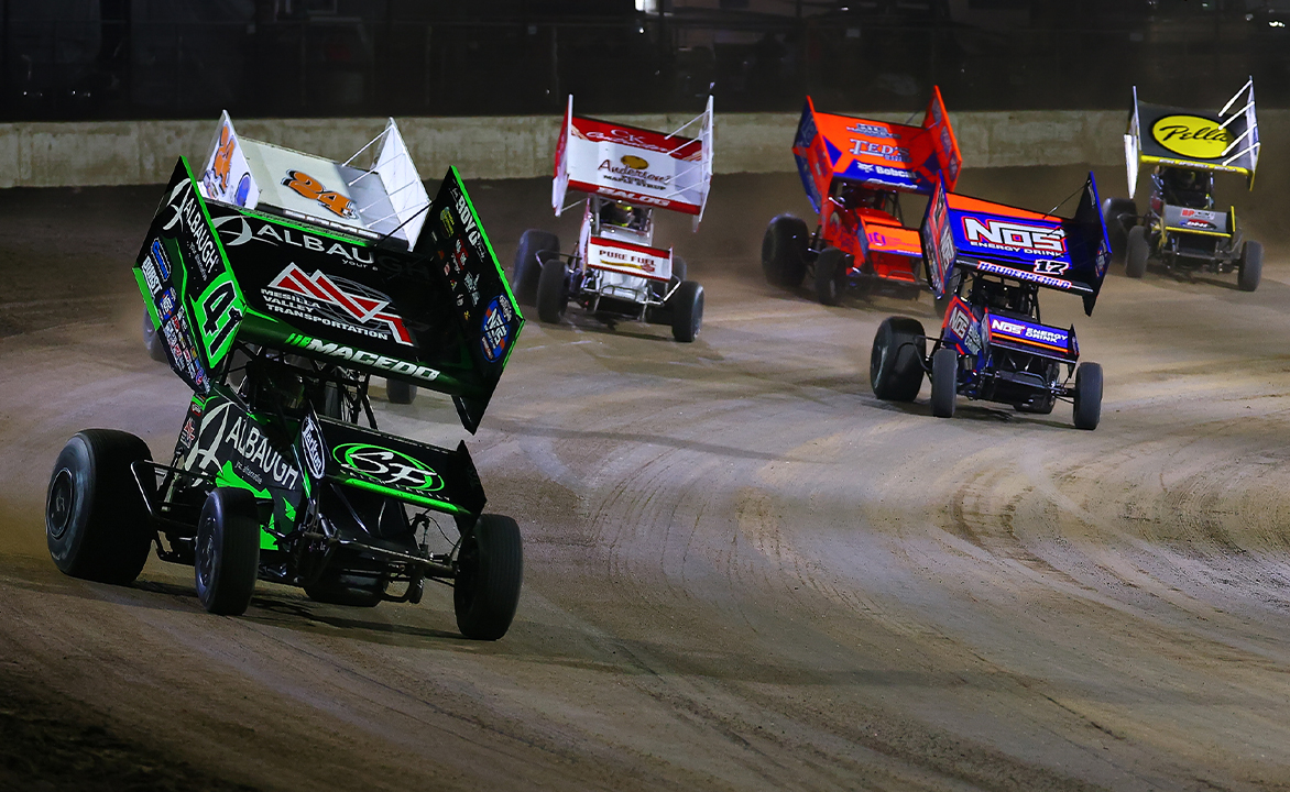World of Outlaws Sprint Cars racing at Volusia Speedway Park