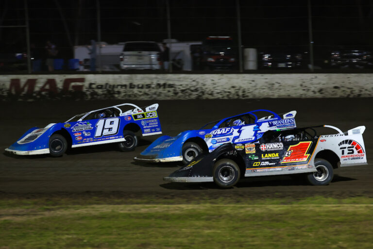 THE MONTH AHEAD: April Agenda Brings World of Outlaws to Four States in Three Weeks