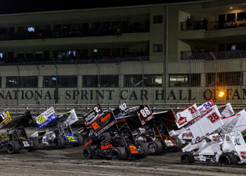 World of Outlaws Four-Wide Salute at Knoxville Raceway