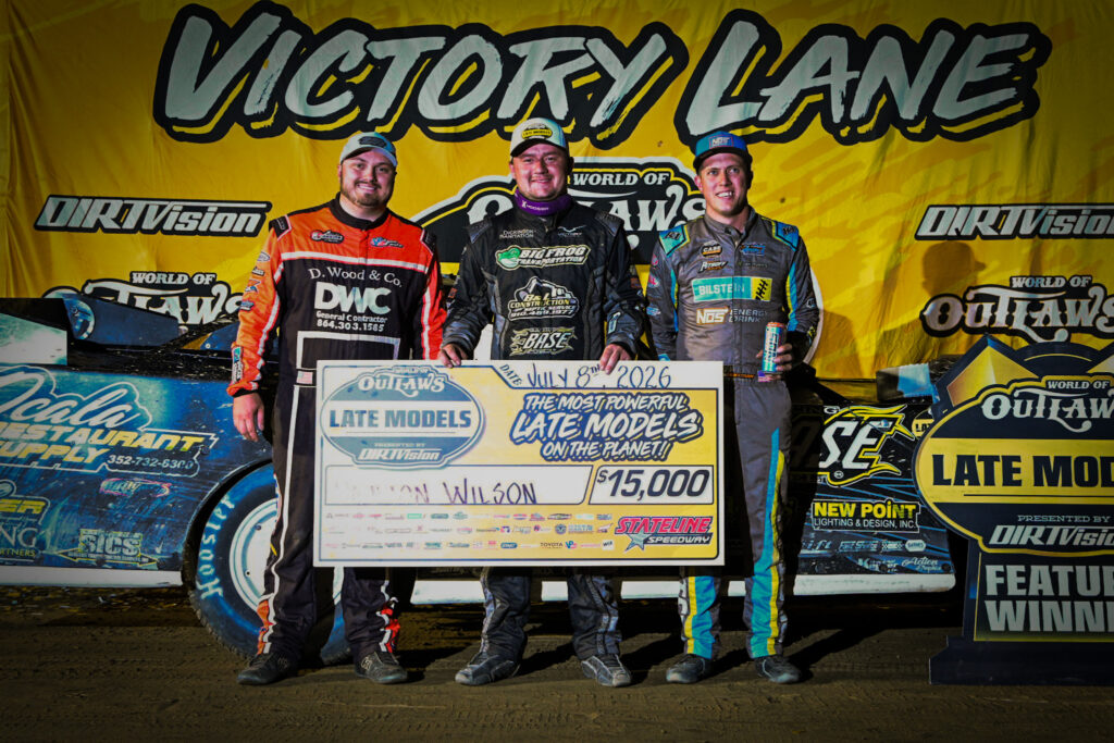 Stateline podium