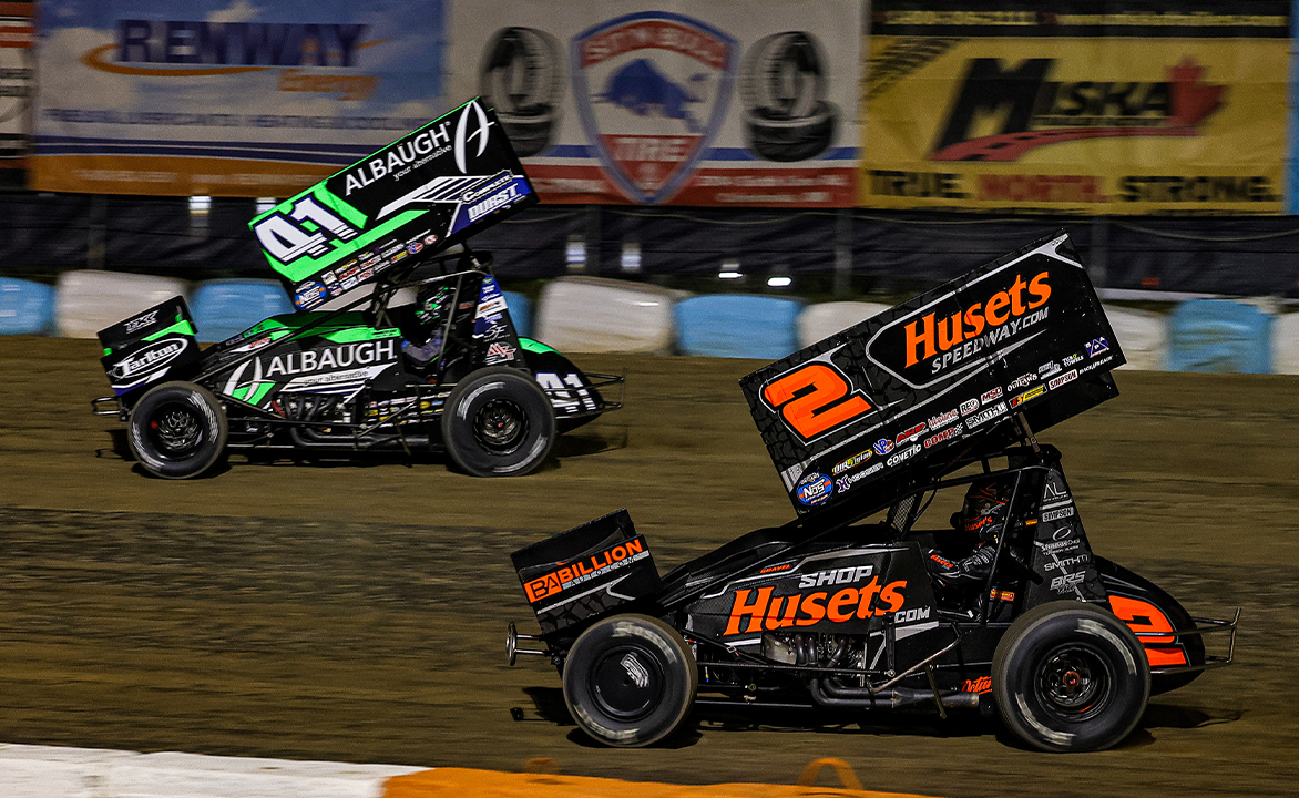 David Gravel races under Carson Macedo at Ohsweken Speedway
